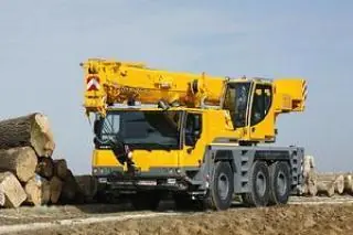 Liebherr LTM 1050-3 (6x6x6)