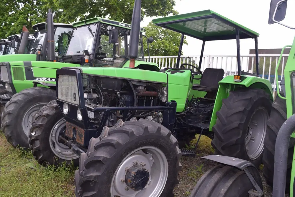 DEUTZ-FAHR DX 3.60 StarCab
