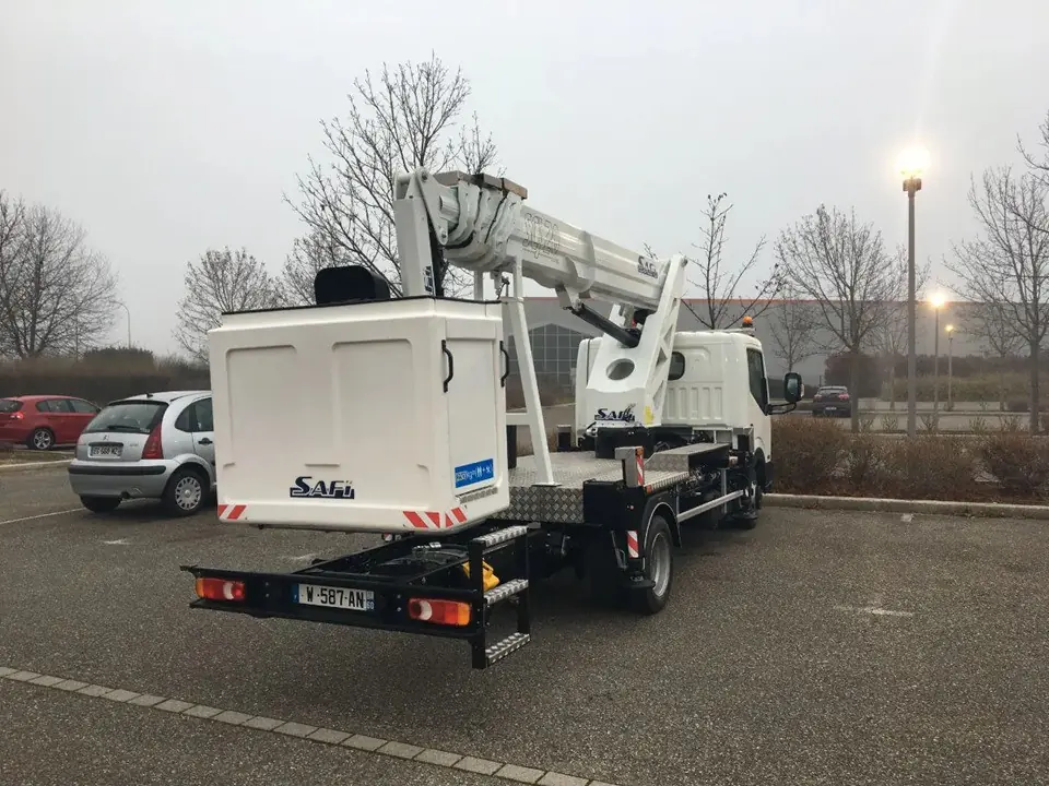 Safi SCJ 18 H+H