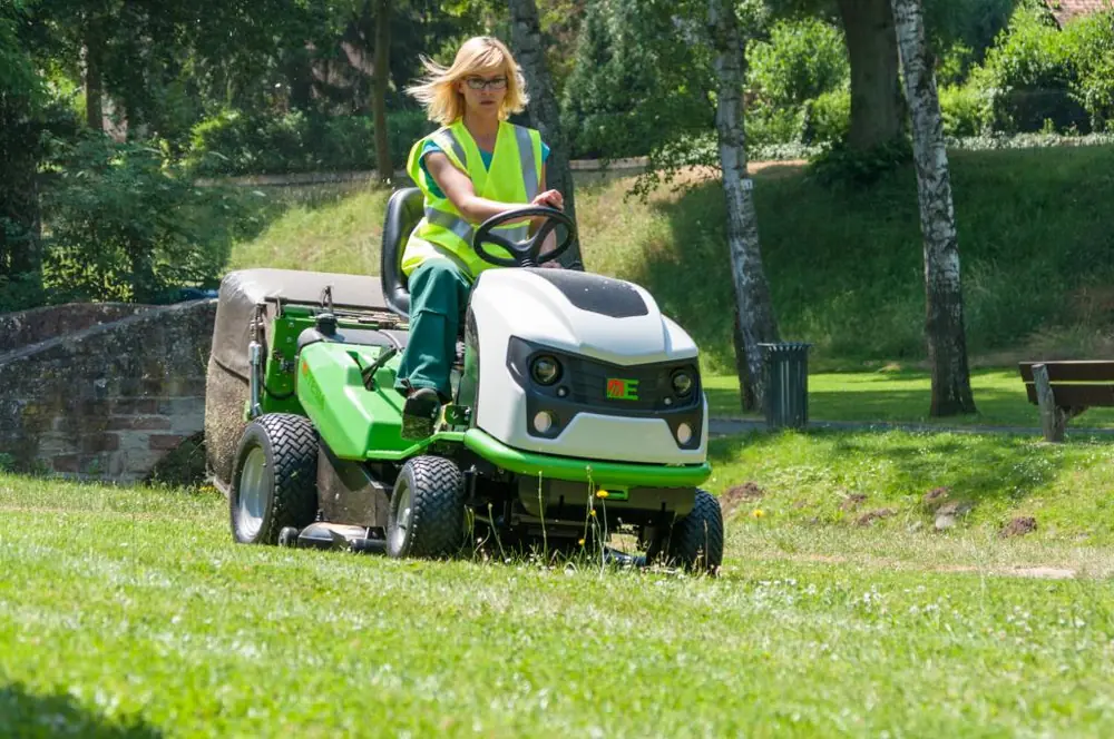 Etesia HYDRO 100 III thumbnail 5