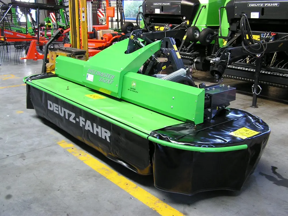 DEUTZ-FAHR DiscMaster 932 R