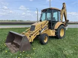 New Holland 675 DT