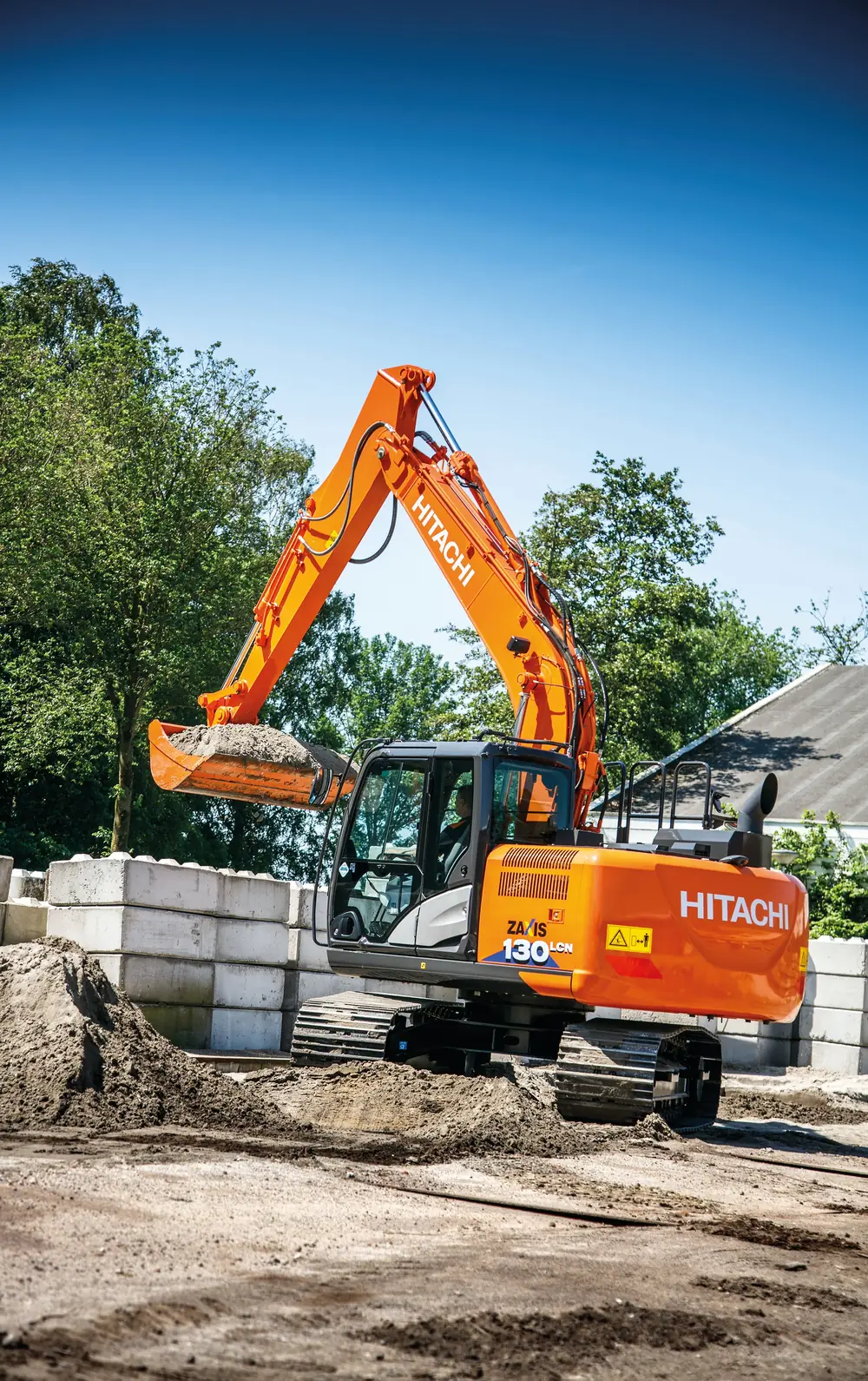 Hitachi ZX130-6 thumbnail 4