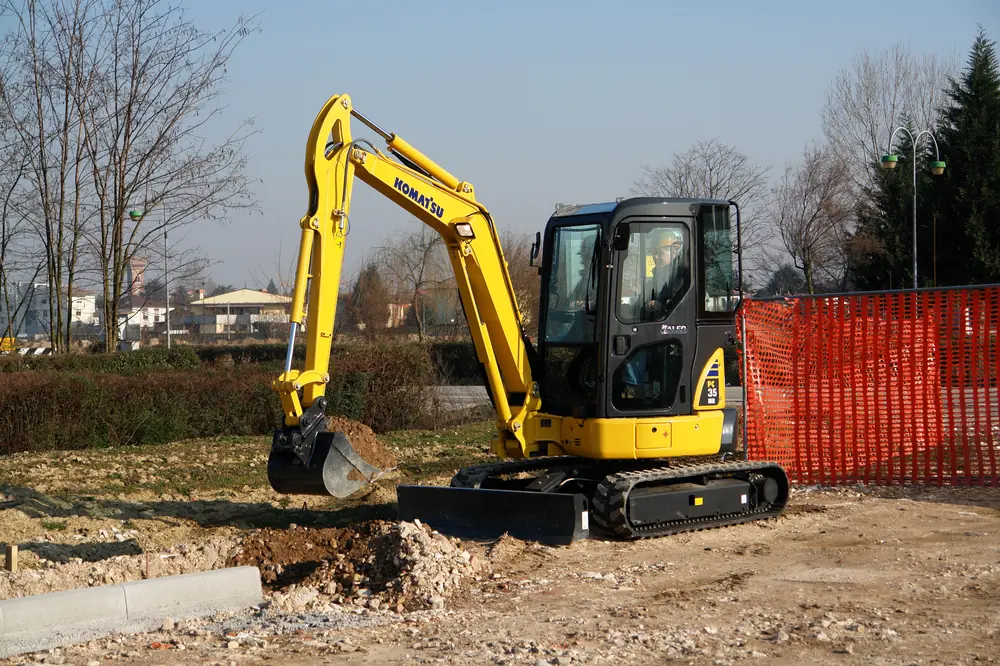 Komatsu PC35MR-3 thumbnail 7