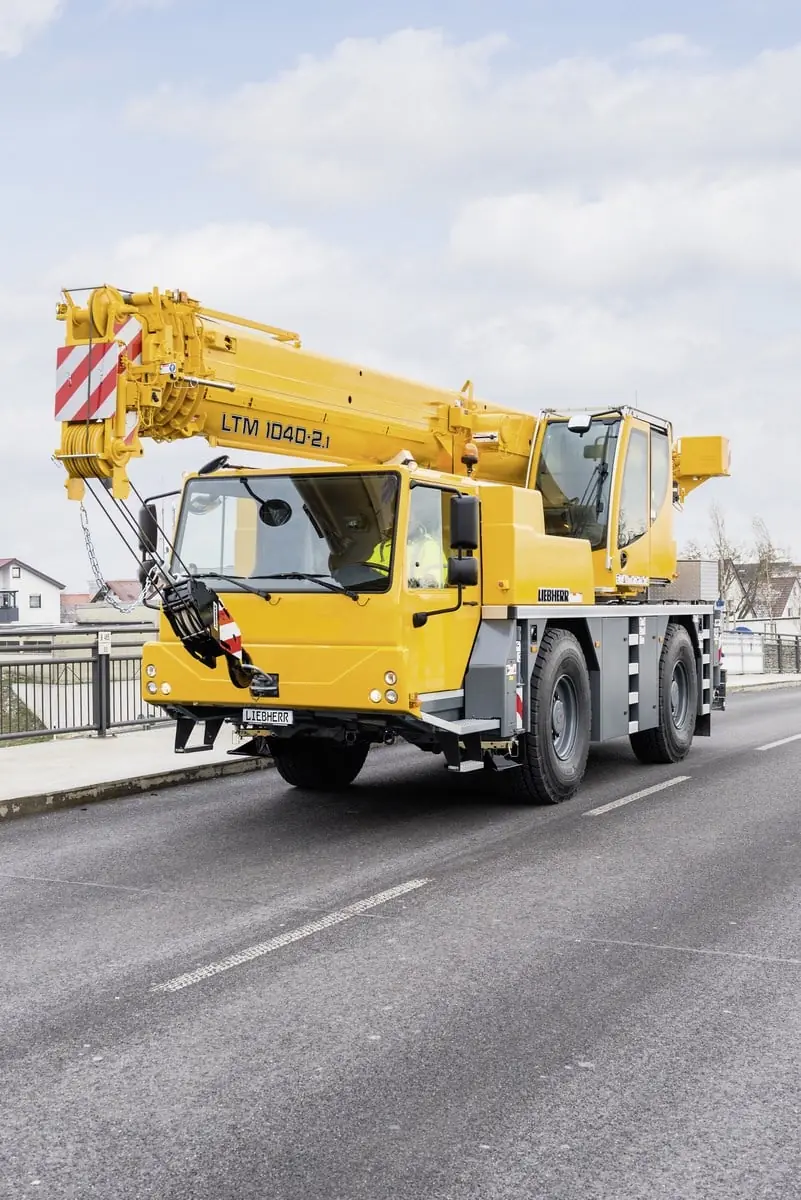 Liebherr LTM 1040-2.1 thumbnail 2