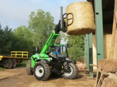 JLG Agrovector 30.6