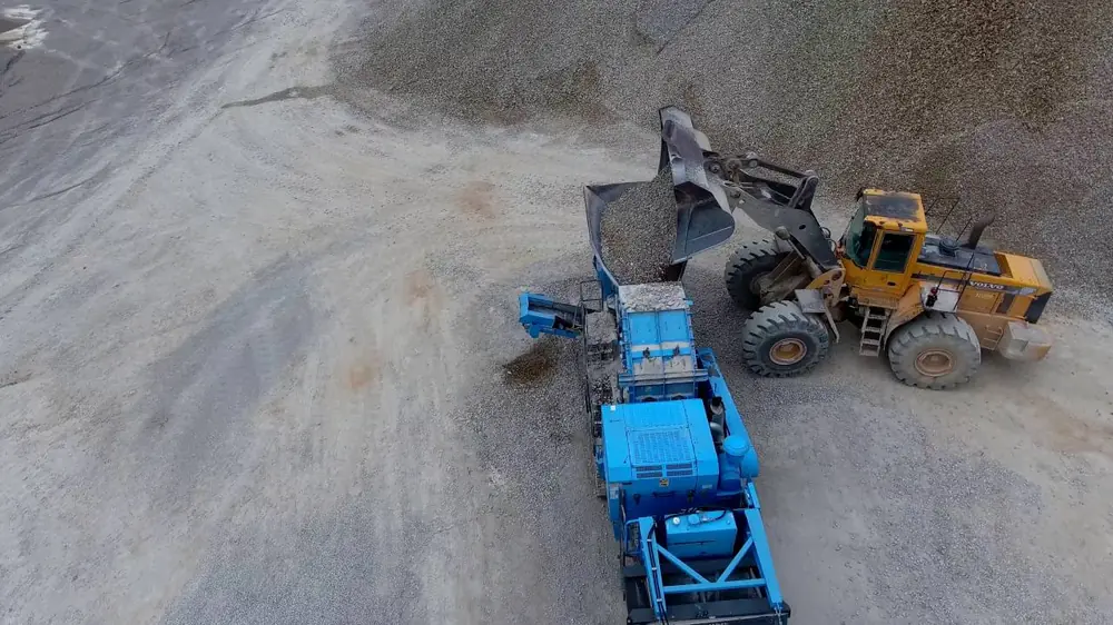 Powerscreen Trackpactor 428