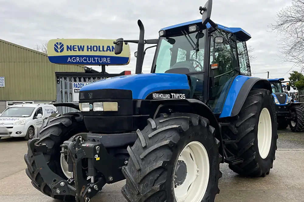 New Holland TM 135 (350)