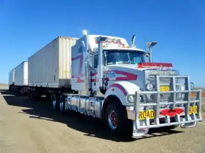 Mack TITAN 64" High-rise Sleeper Cab ISX 550 8x6 thumbnail 6