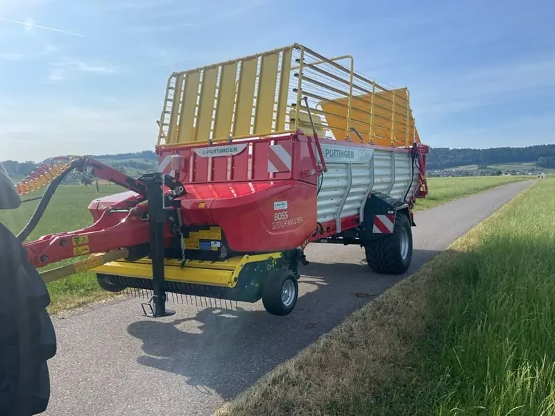 Pöttinger Boss 3210
