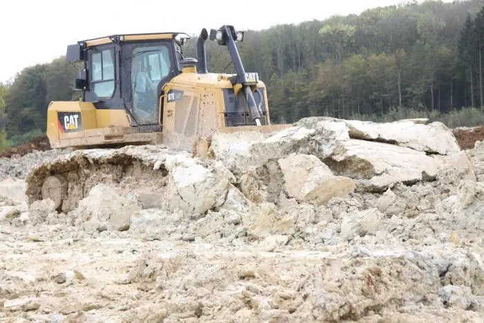 Caterpillar D7E thumbnail 2