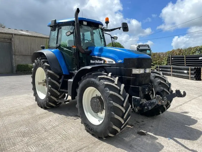 New Holland TM 190 (550)