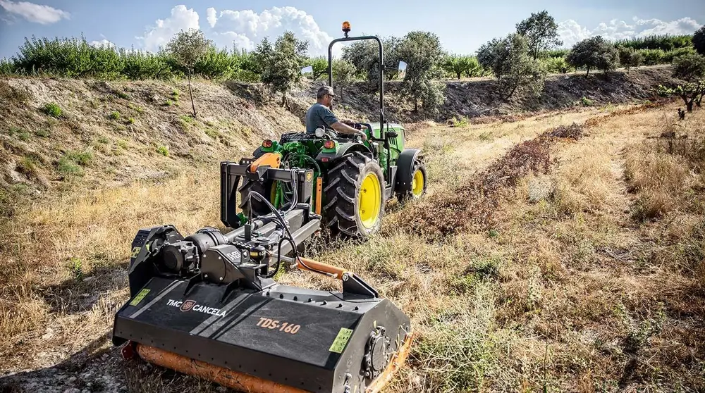 John Deere 5090GL thumbnail 4