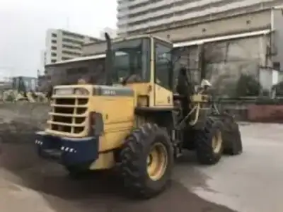 Komatsu WR 11