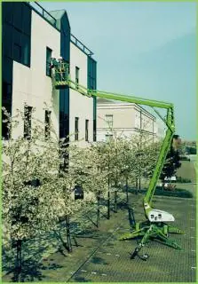 Niftylift NL 140 thumbnail 2