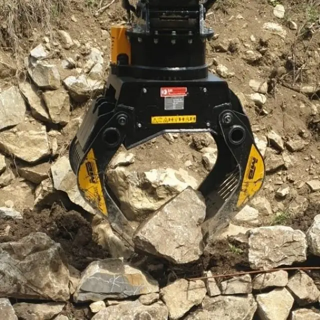 MB Crusher MB-G450 S4