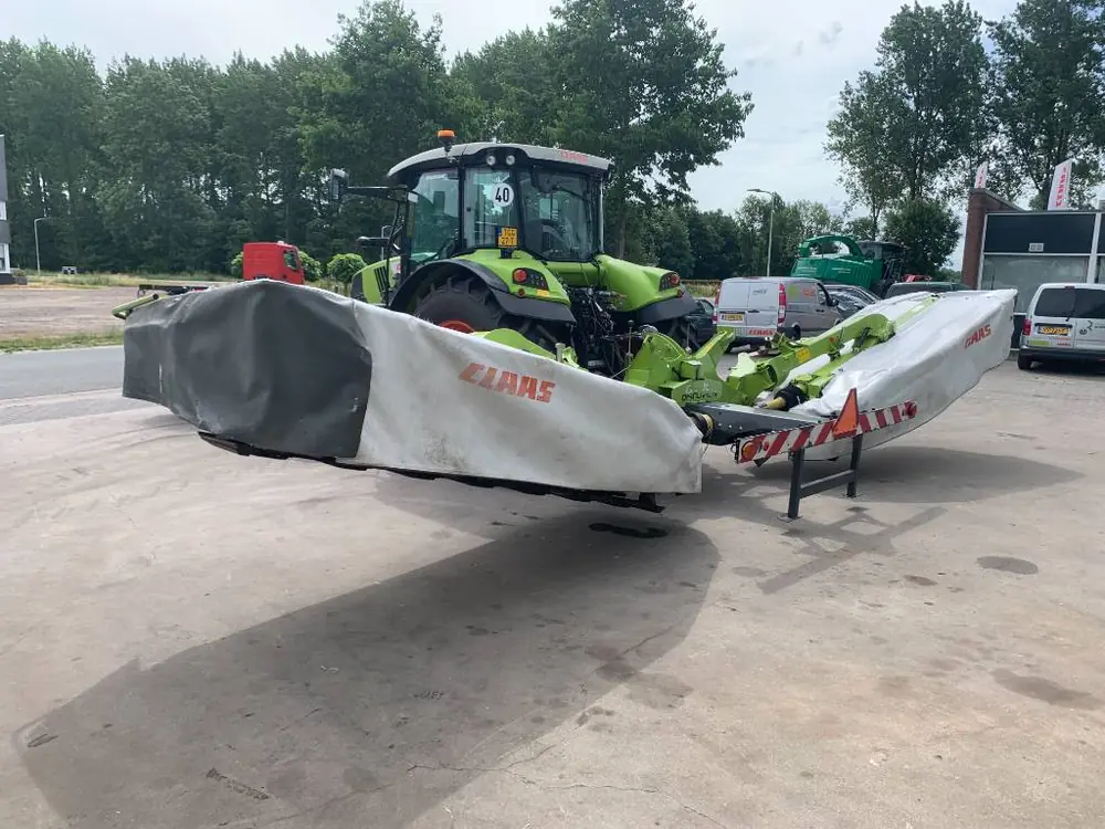 Claas Disco 8400 Contour