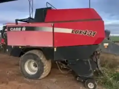 Case IH LBX 431