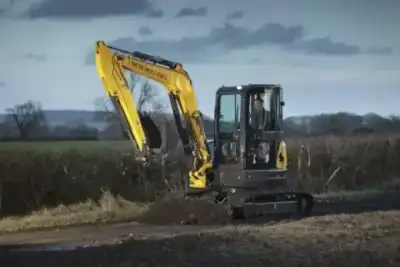 New Holland E50B SR thumbnail 4