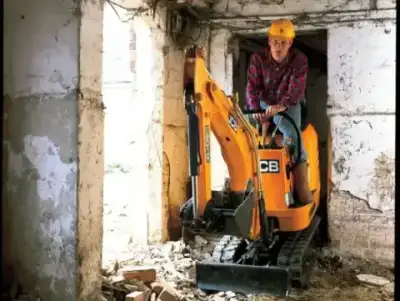 JCB 8010 CTS thumbnail 4