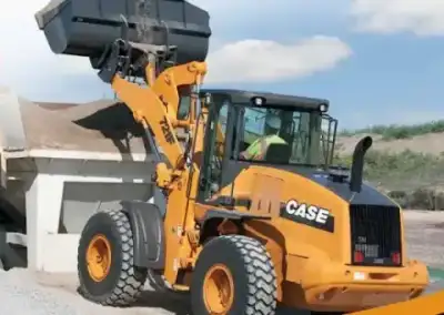 Case 721 F