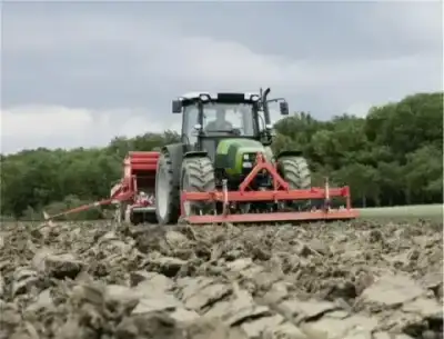 DEUTZ-FAHR Agrofarm 410 DT