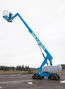 Genie S-60 TraX