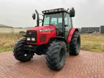 Massey Ferguson MF 6245 Profi