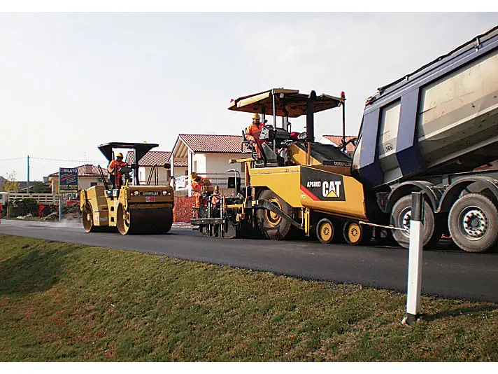 Caterpillar AP600D thumbnail 3