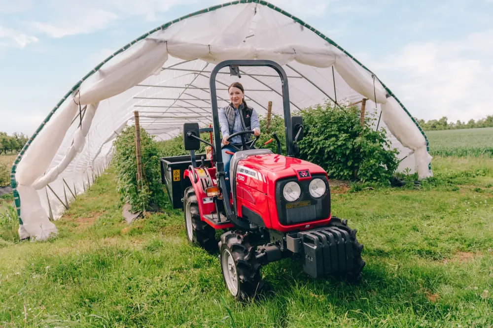 Massey Ferguson MF 1520 thumbnail 2