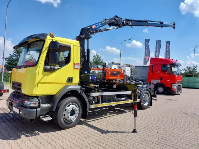 Renault D 18 HIGH 4X2 RK 250 E6