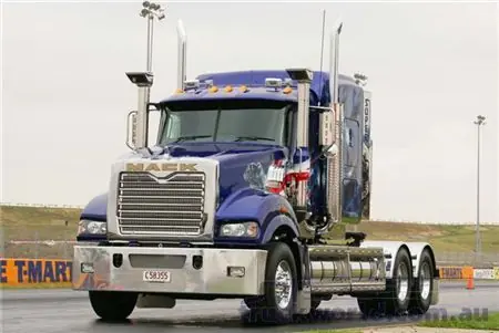 Mack SuperLiner RWL712L CA494 ETAZ673A 4x2 thumbnail 3