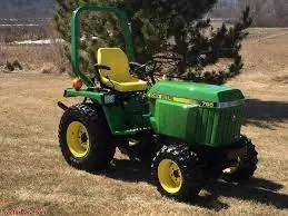 John Deere 755
