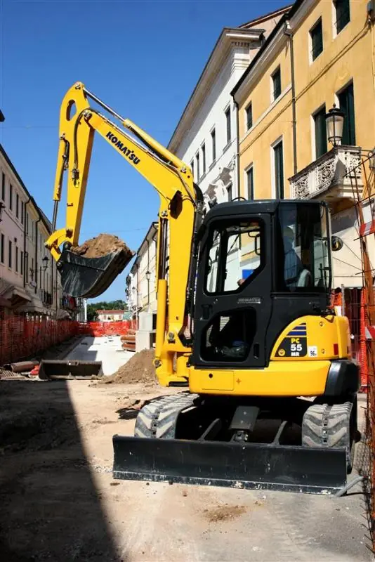 Komatsu PC55MR-3 thumbnail 5
