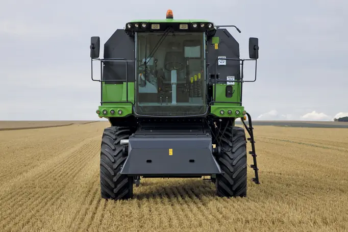 DEUTZ-FAHR 6040 thumbnail 6