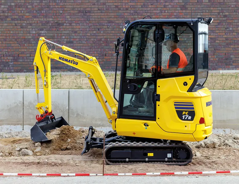 Komatsu PC17R-5 thumbnail 3