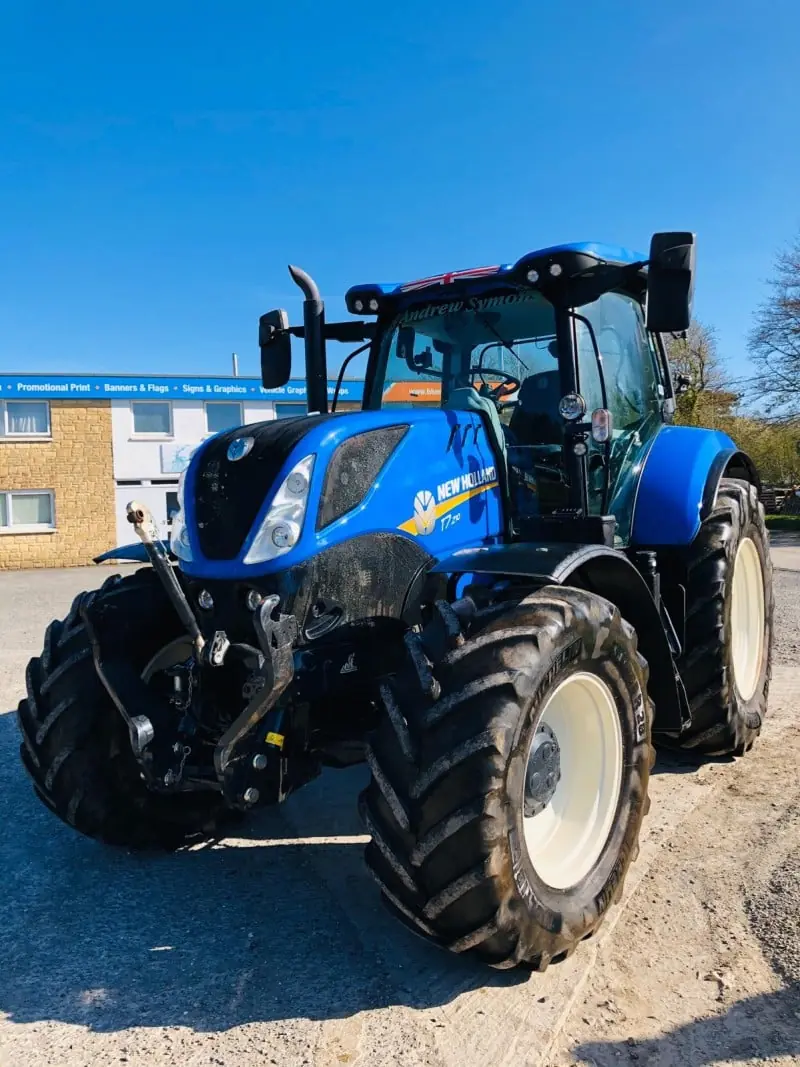New Holland T7.210 AC
