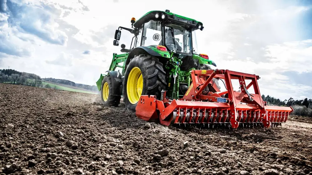 John Deere 5125M