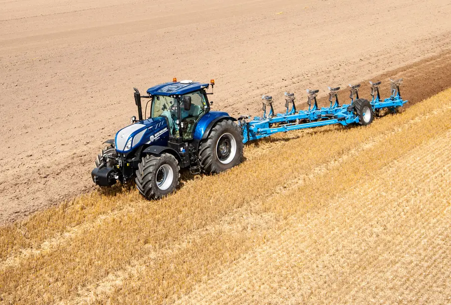 New Holland T7.230 Classic thumbnail 3