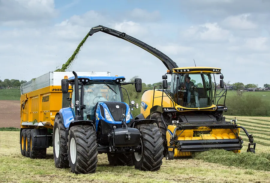New Holland T7.230 Classic thumbnail 5