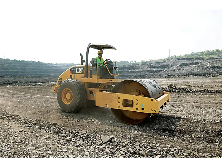 Caterpillar CS533E thumbnail 4