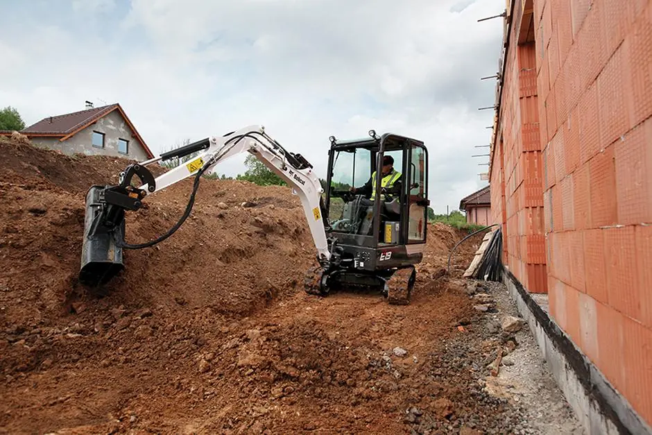 Bobcat E19 thumbnail 4