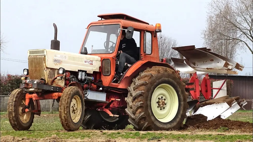 Belarus MTZ-80