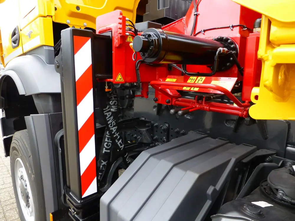 MKG HLK 138 HP a4