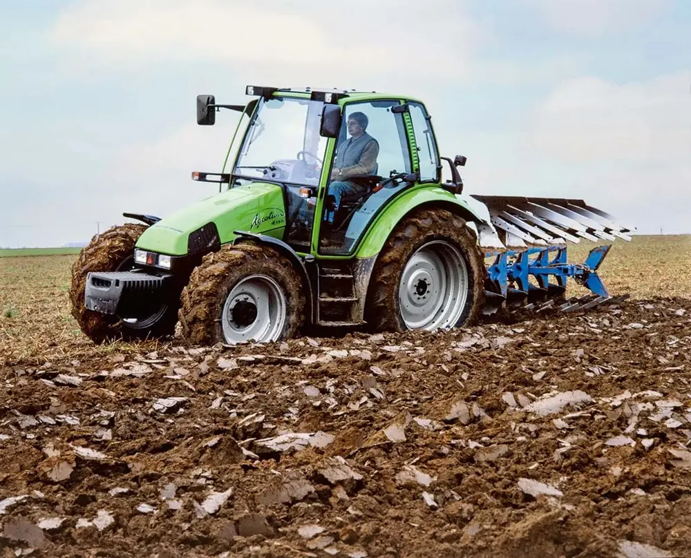 DEUTZ-FAHR Agrotron 4.95 s