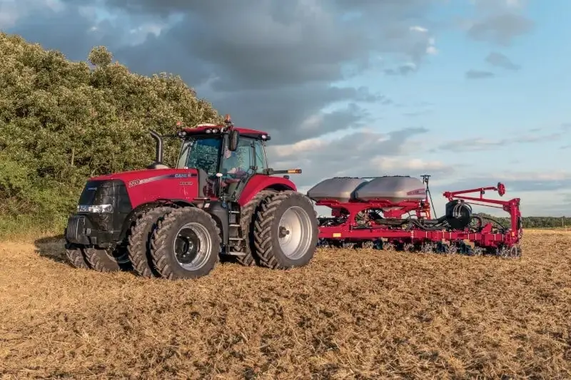 Case IH Magnum 220