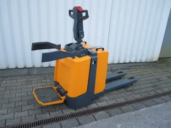 Jungheinrich ERE 220