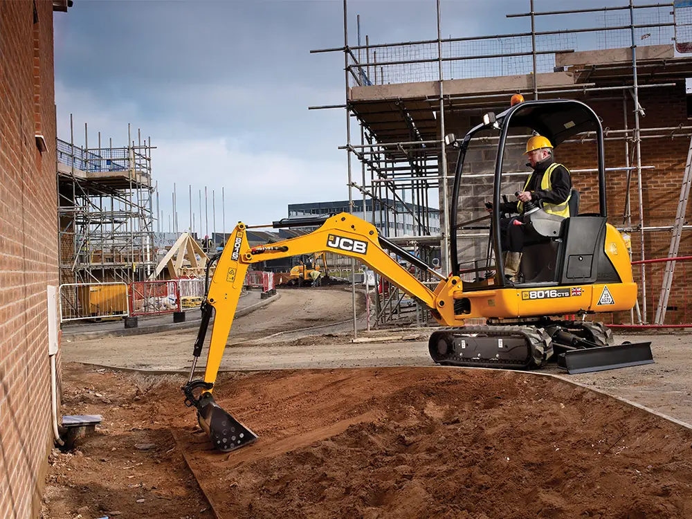 JCB 8016 thumbnail 2