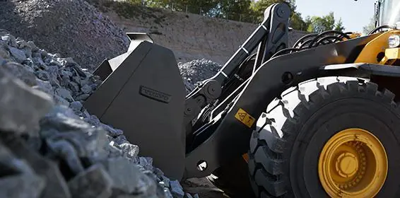 Volvo L150H thumbnail 2
