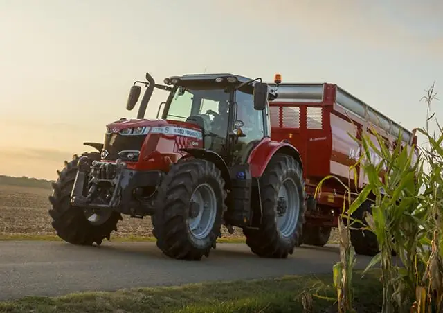Massey Ferguson MF 7716